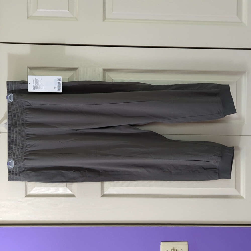 Wanderer Cropped Jogger